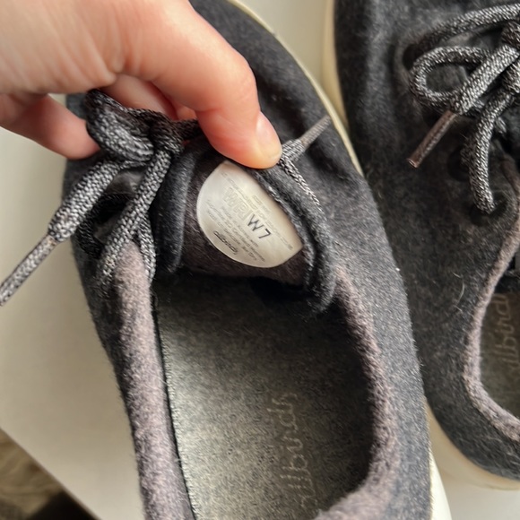 Allbirds Women’s Wool Runners Size 7 - Picture 4 of 4